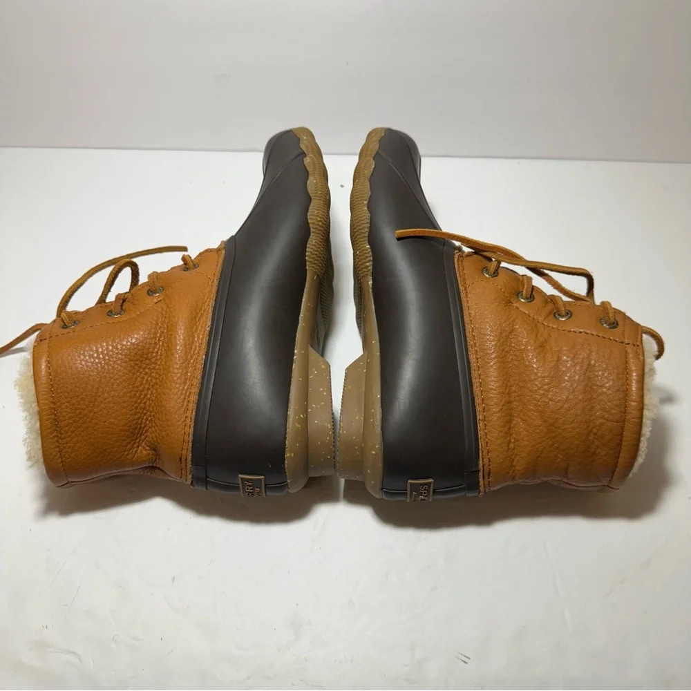 New Sperry Women's Saltwater Tan /Black  Winter Luxe Leather Duck Boot Size 6